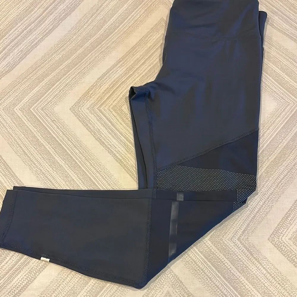 Lilybod Blue-Gray Leggings with Mesh Detail - Size L